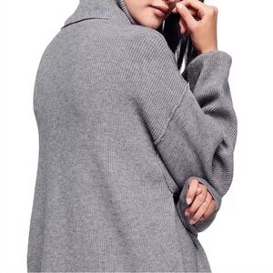 Free People gray cowl neck tunic sweater size XS